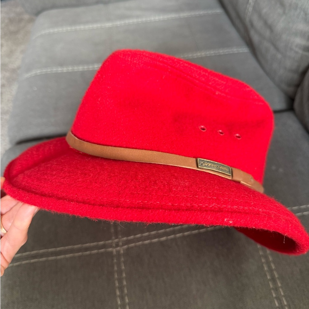 Eddie Bauer Vintage Red Wool Fedora Brimmed Hat with Brown Leather Band